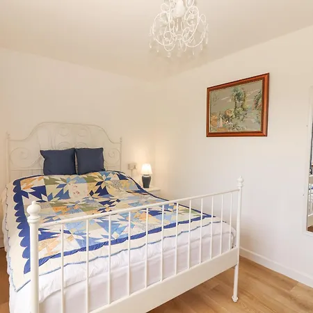 White Дом отдыха Аббифил