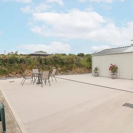 White Дом отдыха *